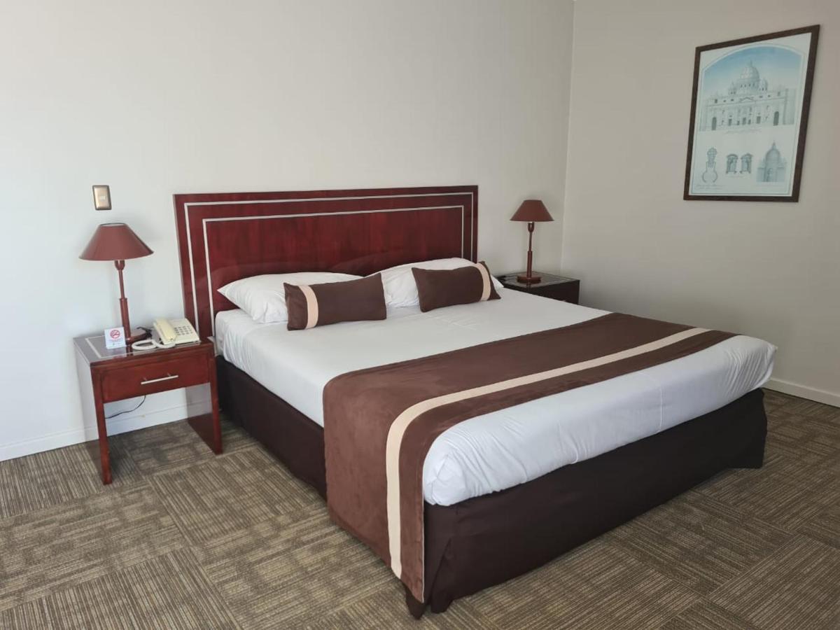 Standard Double Room,1222159465:JPEG